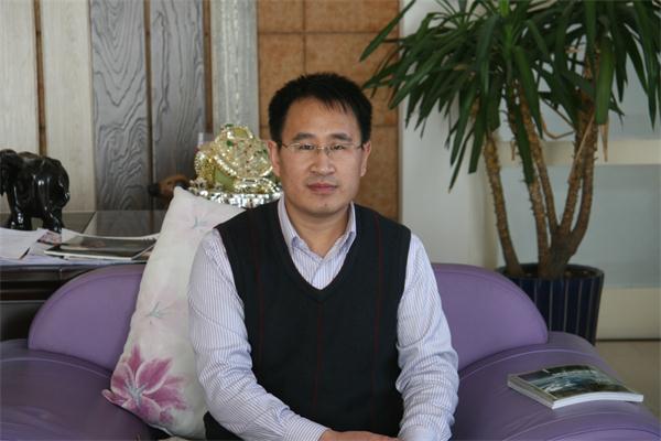 1437633792129758.jpg 沈陽巴菲克實業有限公司董事長宋祥興.jpg