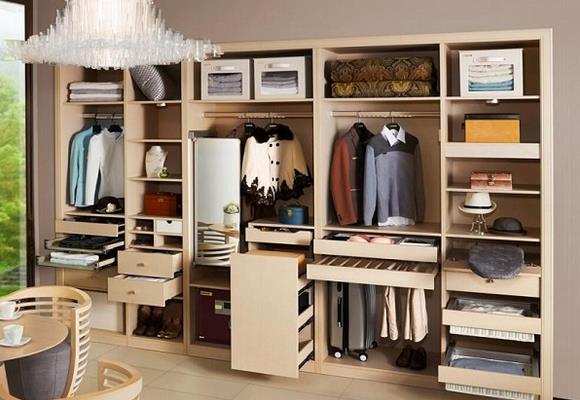 打造高性價比產品 衣柜企業破“微利”常態.jpg 打造高性價比產品 衣柜企業破“微利”常態.jpg