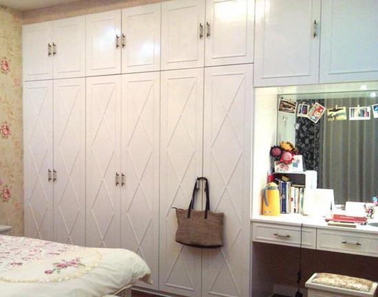 一站式消費(fèi)崛起 催逼衣柜業(yè)轉(zhuǎn)變模式.jpg