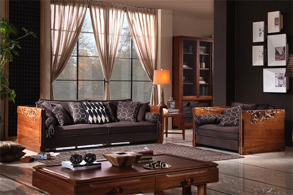 左右鑫室家居2015秋冬新品發(fā)布會(huì)在鄭州舉行