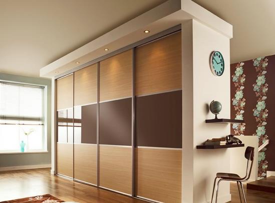 衣柜行業(yè)會議形成群體溝通氛圍 展開良性競爭.jpg