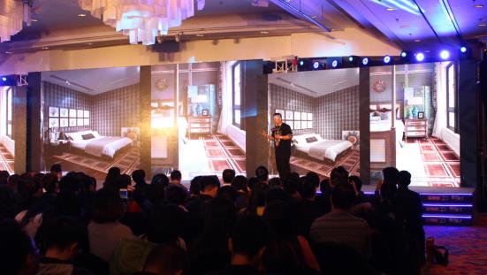 11月24日,杭州西湖再掀時尚風潮.jpg 11月24日,杭州西湖再掀時尚風潮.jpg