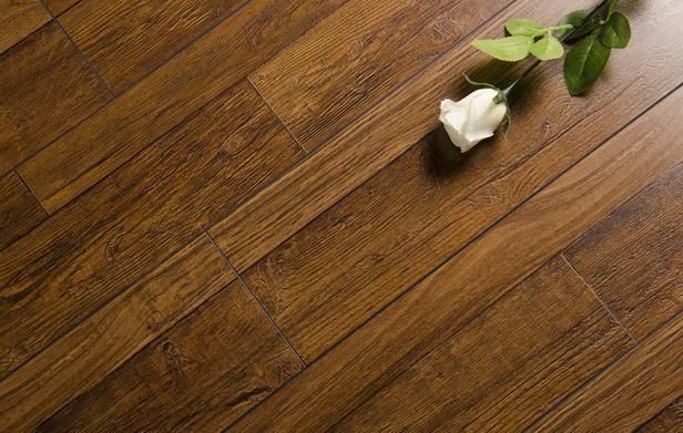 新生代個性化需求凸顯,地板定制也逐漸搬上企業發展日程.jpg 新生代個性化需求凸顯,地板定制也逐漸搬上企業發展日程.jpg