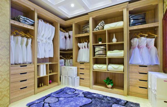 衣柜企業(yè)瞄準(zhǔn)消費(fèi)需求 強(qiáng)化產(chǎn)品設(shè)計(jì).jpg