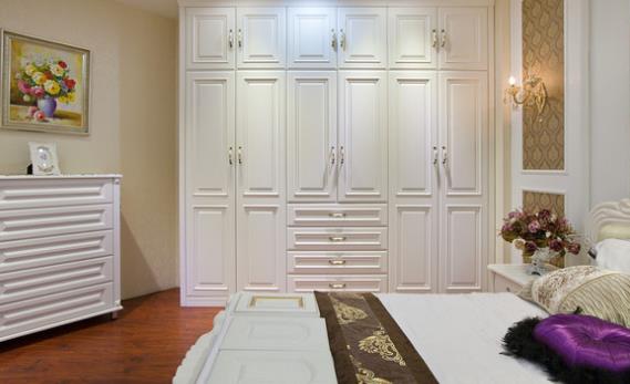 定制家居高歌猛進 發展難題應運而生.jpg