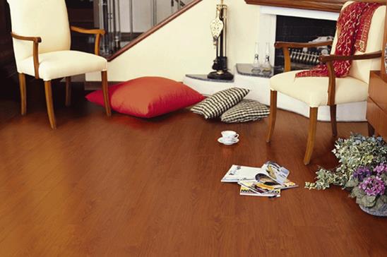 消費者如何選購到貨真價實的強化地板.jpg 消費者如何選購到貨真價實的強化地板.jpg