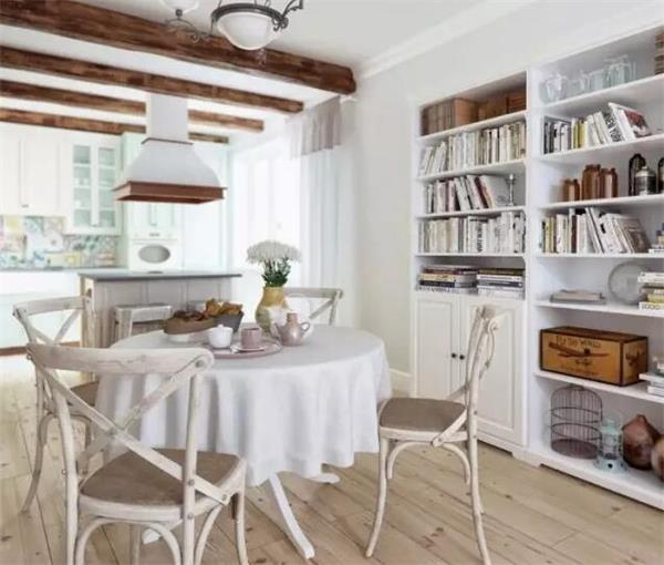 美式鄉(xiāng)村致力打造實用舒適的幸福空間.jpg