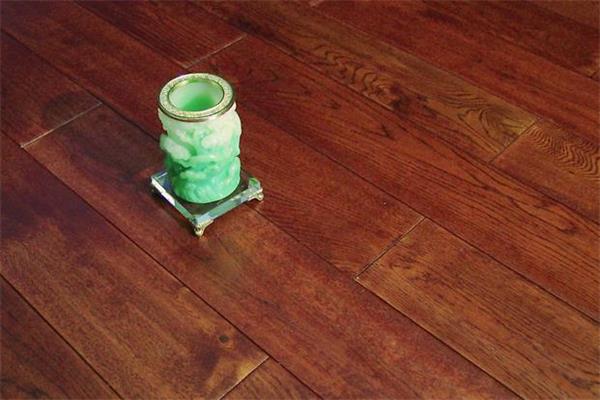 地板企業(yè)需充分挖掘新媒體優(yōu)點.jpg 地板企業(yè)需充分挖掘新媒體優(yōu)點.jpg