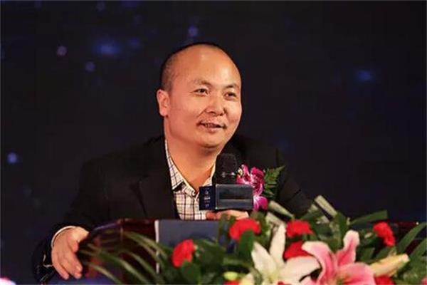 賈鋒 華耐家居集團董事長、廣東華美立家投資控股有限公司董事長.jpg