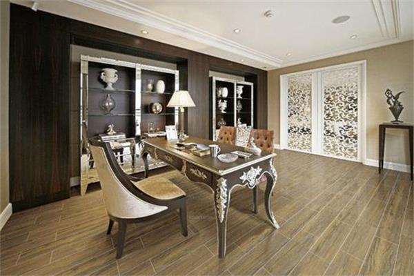 地板市場同質(zhì)化現(xiàn)象衍生諸多問題.jpg 地板市場同質(zhì)化現(xiàn)象衍生諸多問題.jpg