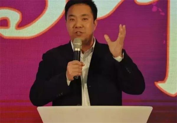 廣東龍樹實(shí)業(yè)集團(tuán)有限公司董事長 鄧樹生.jpg