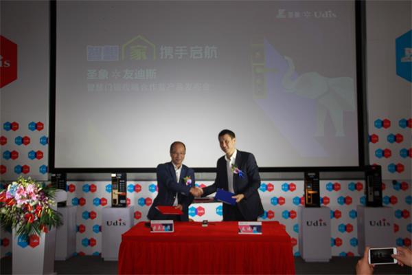 聯(lián)姻圣象“智能家居“從此不再形式大于內(nèi)容