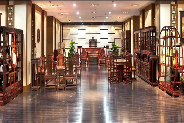 專家把脈 桂作紅木要做“品牌+科學” 專家把脈 桂作紅木要做“品牌+科學”