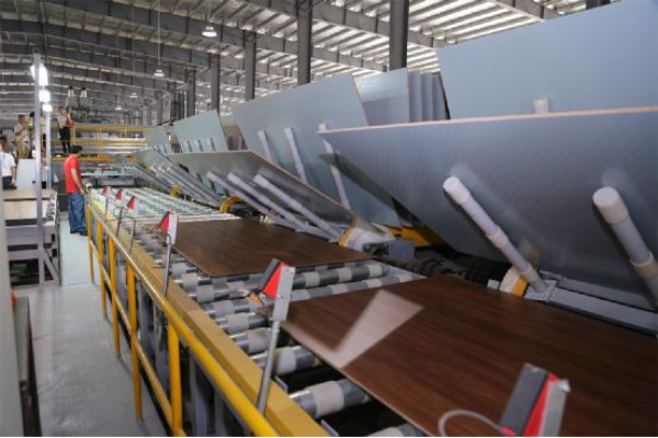 大自然:“智”造大家居 大自然:“智”造大家居