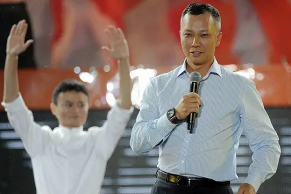 將500塊工資變成600億美元事業的掌舵人