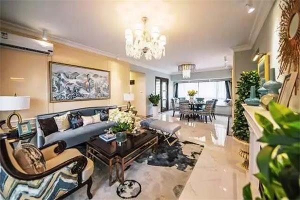 看沙發(fā)行業(yè)“四大家族”呼風(fēng)喚雨