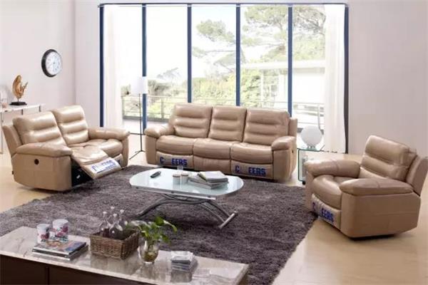 看沙發(fā)行業(yè)“四大家族”呼風(fēng)喚雨