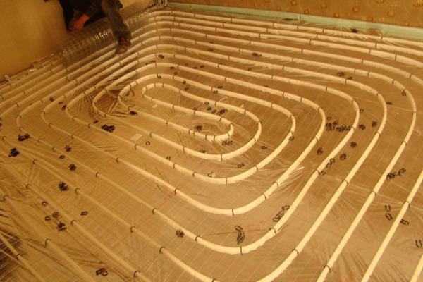 地暖裝好后地上鋪瓷磚與地板的對比? 地暖裝好后地上鋪瓷磚與地板的對比?