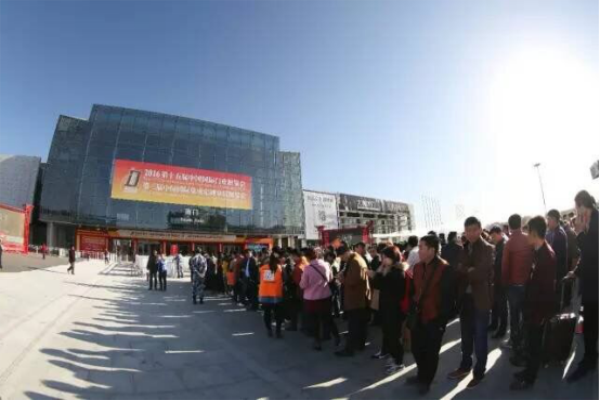 海納百川，匯聚力量----水性漆明星群舞2017北京定制家居/門業展