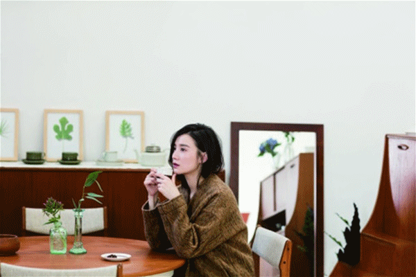 3.19TATA木門再開大店落戶鄭州 “時尚女神”宋佳親臨助陣