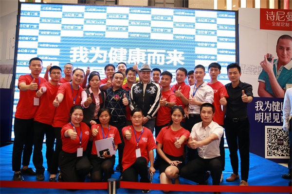 “皇上”湯鎮業駕到，長沙詩尼曼火力全開！