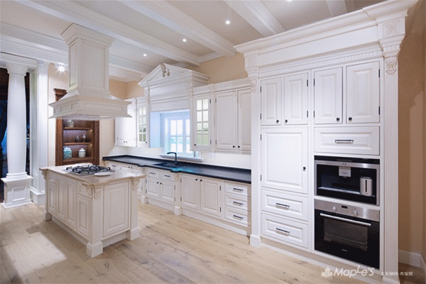 中國環(huán)保家居網(wǎng)鏈 北美楓情全屋定制：不懂你，非定制