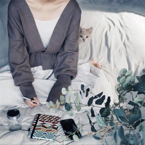 極簡家居，房間簡潔而精致