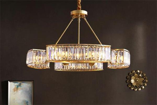 后現(xiàn)代吊燈，打造溫馨家居