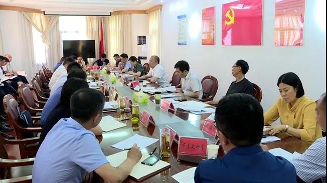 老河口市堅定不移推進(jìn)木業(yè)家居產(chǎn)業(yè)集群發(fā)展