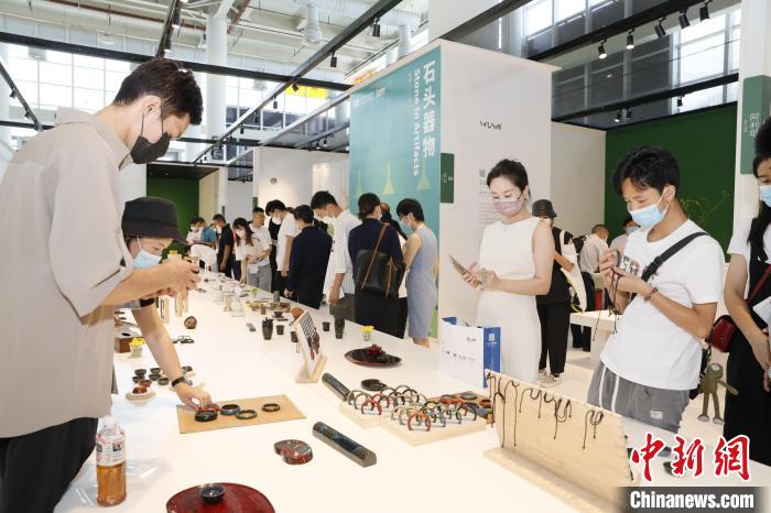 展會一角?！B門會展金泓信供圖